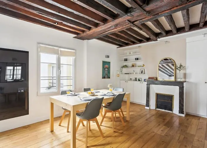 Les Halles & Le Marais - Cityapartmentstay Paris